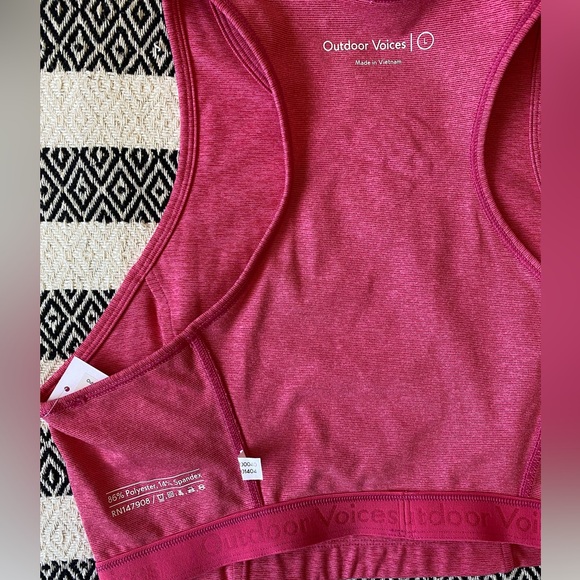 NWT Outdoor Voices x Bev Atheta Crop Top Flamingo Pink - large - Picture 6 of 11